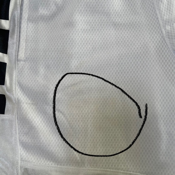 Nike DriFit Boys shorts - Picture 4 of 4